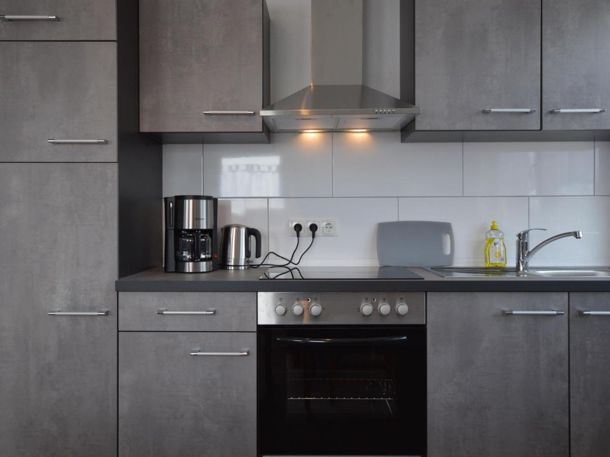 Cozy Apartment In Rees With Free Wifi Екстер'єр фото