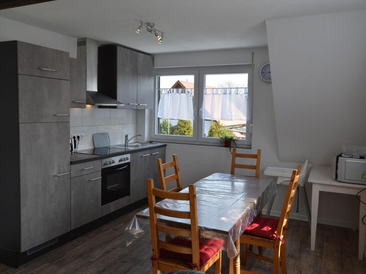 Cozy Apartment In Rees With Free Wifi Екстер'єр фото